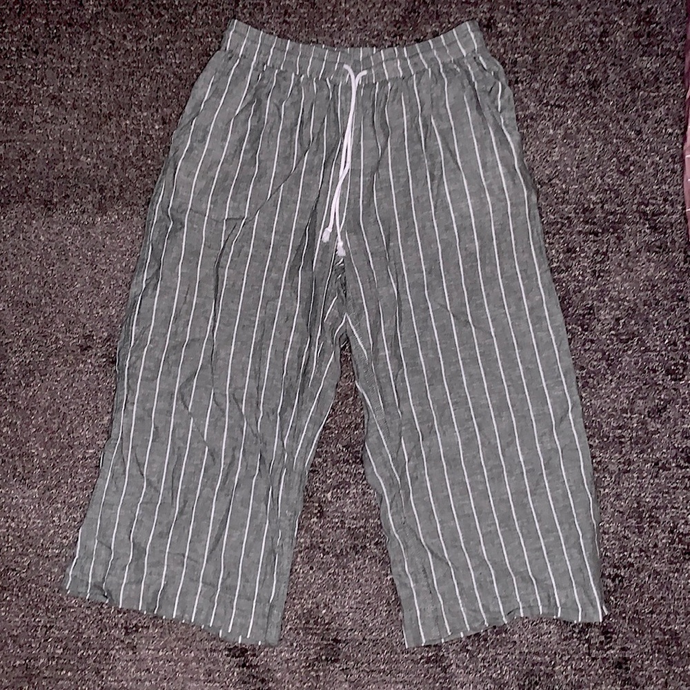 Linen-cotton pants.